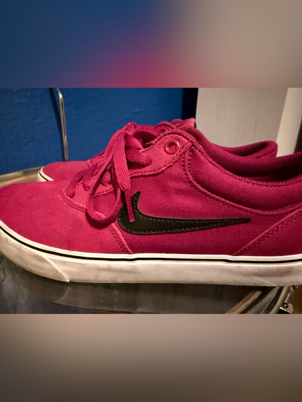 9.5 Nike Sb Janoski Dark Pink Skate Shoes